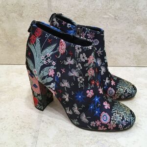 SAM EDELMAN CAMPBELL JACQUARD EMBROIDERED ANKLE BOOTS